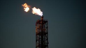 Les entrepreneurs nigériens à l’épreuve du contenu local : entre ambitions pétrolières et impératifs de compétitivité